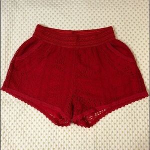 MIAMI - WOMENS SZ SMALL RED EYELET SHORTS
